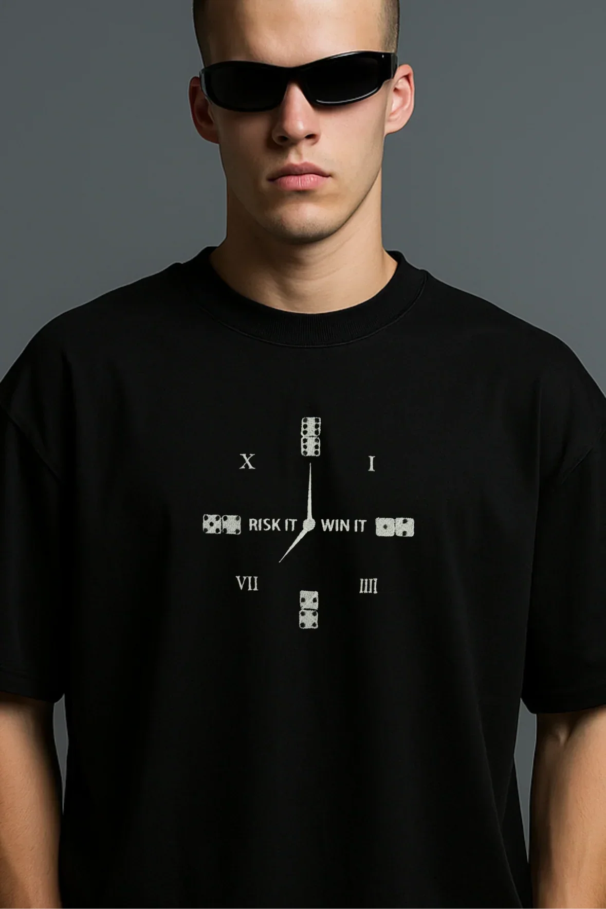 CONQUER CLOCK EMBROIDERED OVERSIZED T-SHIRT