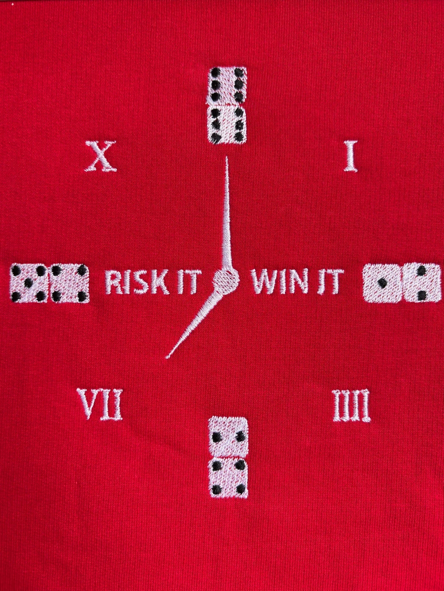 CONQUER CLOCK EMBROIDERED OVERSIZED T-SHIRT