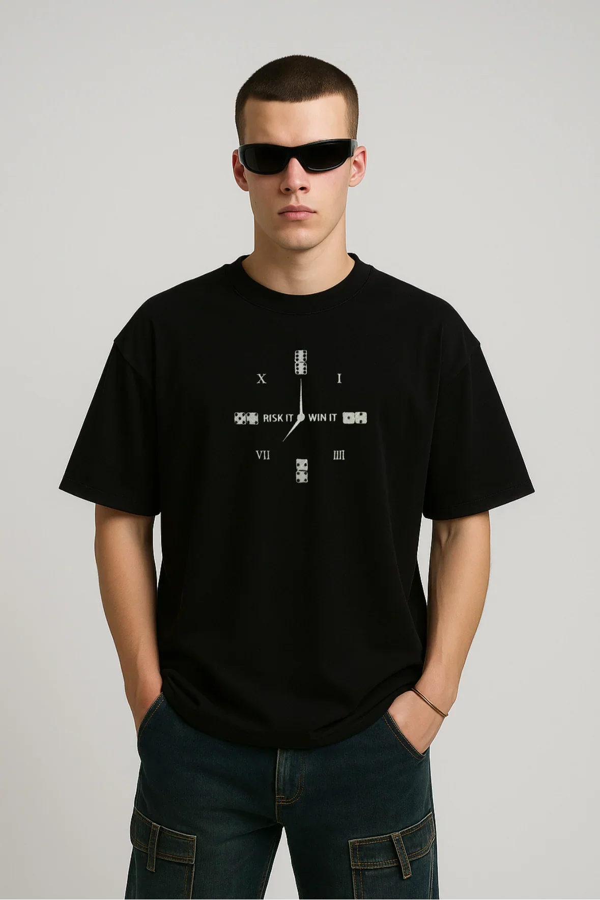 CONQUER CLOCK EMBROIDERED OVERSIZED T-SHIRT